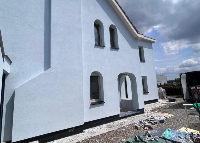 Bajabouw gevelisolatie, crepi en totaalrenovatie te Dendermonde